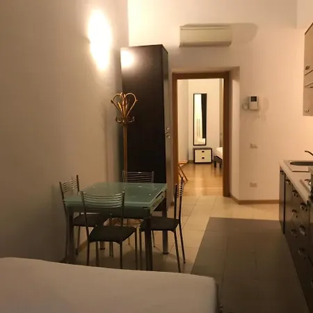 Апартаменты Living Corso Como Милан